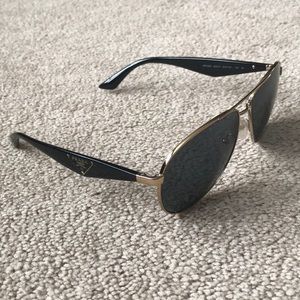Auth Prada Polarized Aviator Sunglass & Case